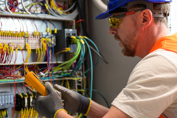 Best Electrical Contractors for Businesses  in La Puente, CA